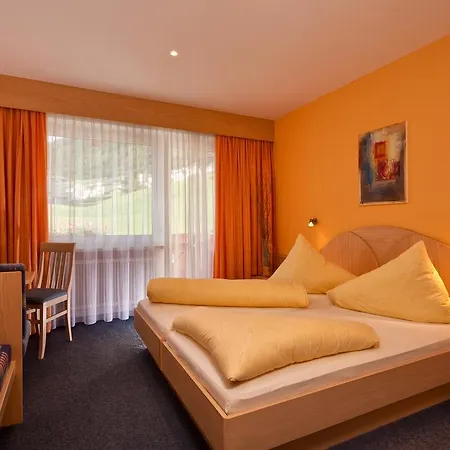 Haus Fridolin Апартаменти