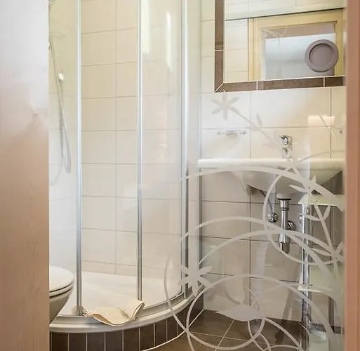 Haus Fridolin شقة